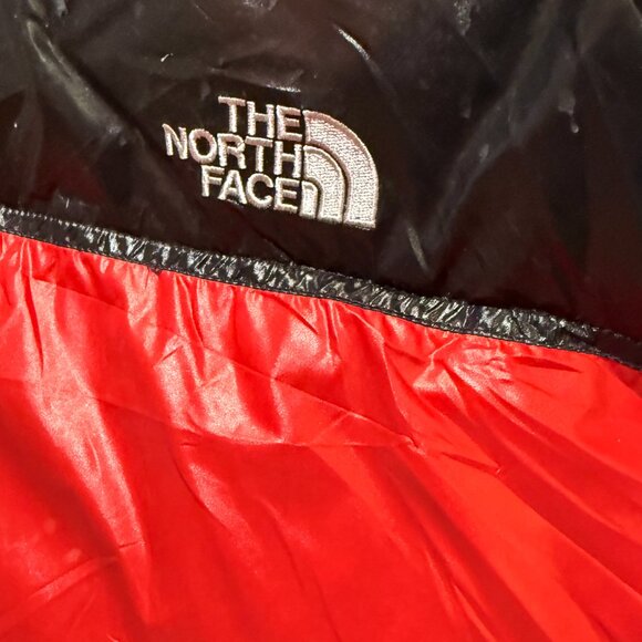 North Face Red Black Men's Retro Nuptse 700 Down Filled Vest Size 2XL Vintage - Picture 7 of 15